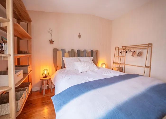 Prázdninový dům Maison Au Coeur De La Chaume Garage Ferme *